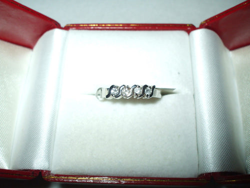 Genuine .32 cttw  4 Diamond Ring 14K White gold $1200