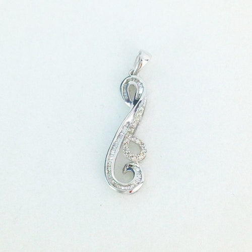 18k White Gold & Genuine Diamond Pendant NWT $616