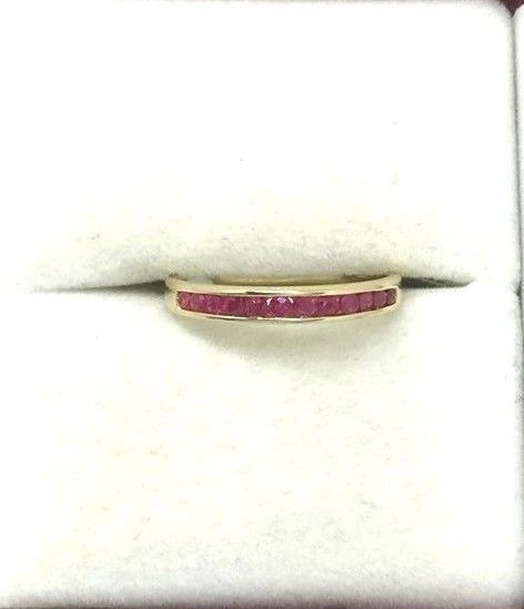 14K yellow gold and Genuine Ruby Ring $400 NWT Size 6 3/4