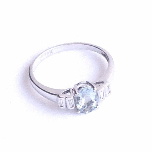 Genuine .61 ct Aquamarine Ring & Diamond 18K white gold $1080 NWT