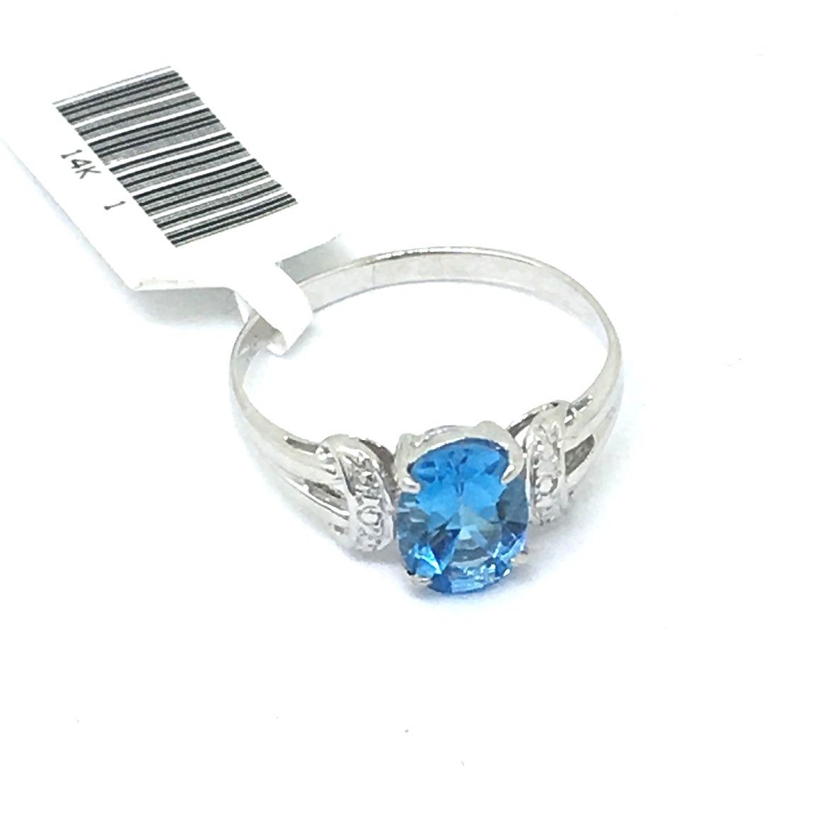 14K white gold and Genuine Oval 2.3 ct.Blue Topaz Ring $400 NWT Size 7 1/4