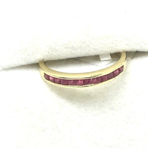 14K yellow gold and Genuine Ruby Ring $400 NWT Size 6 3/4