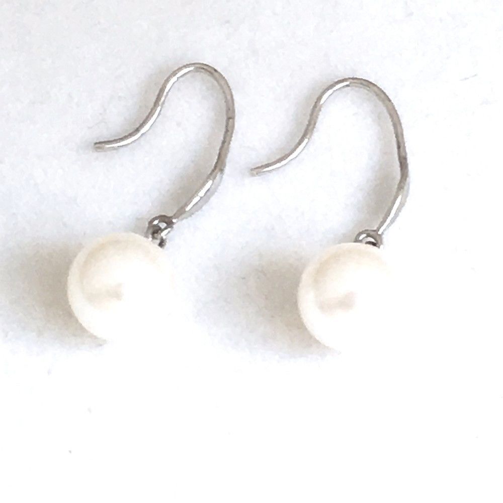 14K White Gold & White Freshwater Pearl Wire Earrings 0.52 gr.of gold NWT $360