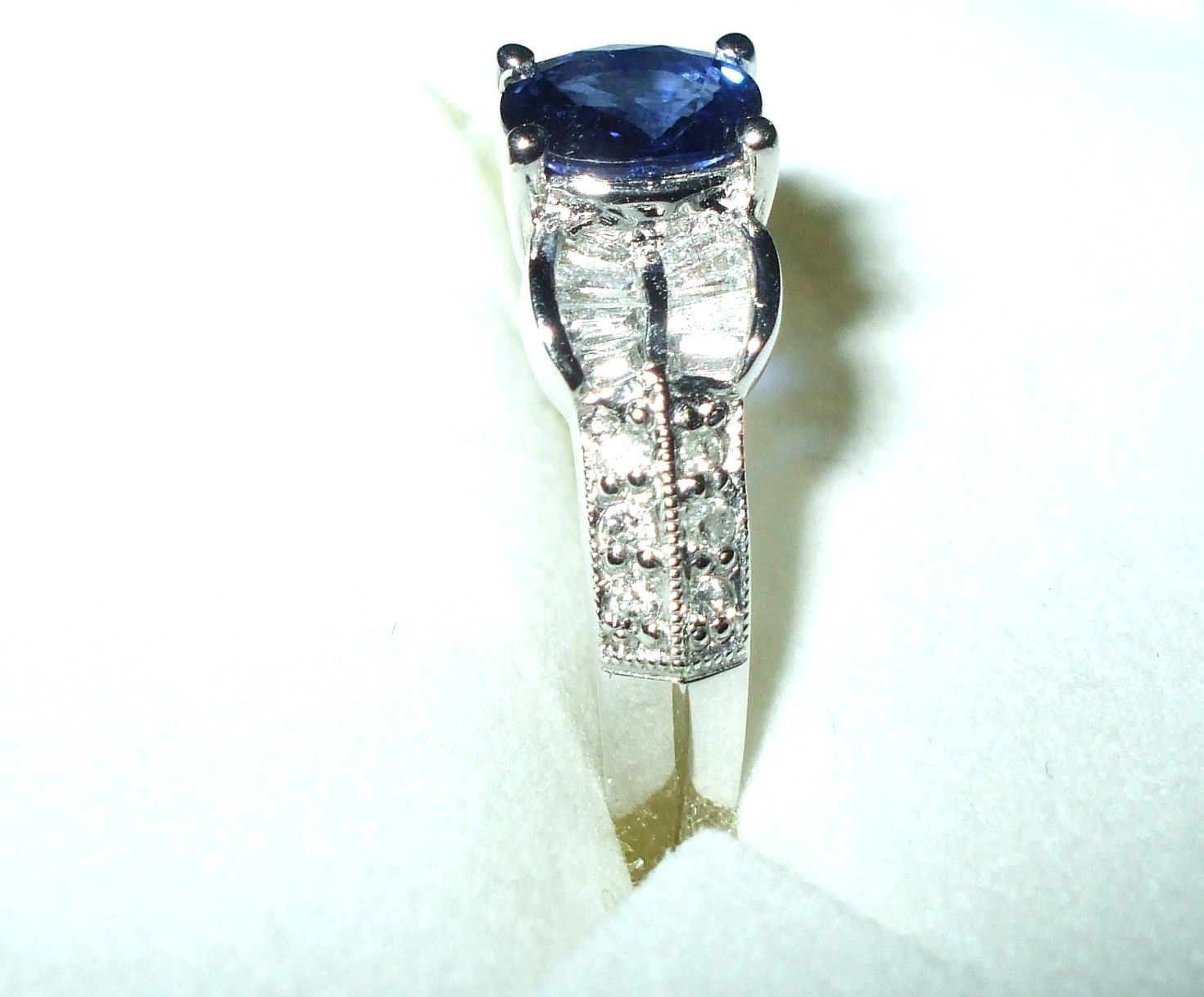 Genuine 1.11 ct Sapphire & Diamond Ring 18K white gold $2520 NWT
