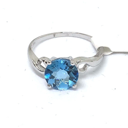 14K white gold and Genuine 2.35K Blue Topaz Ring, 2.3 grams $850 NWT Size 6 1/2