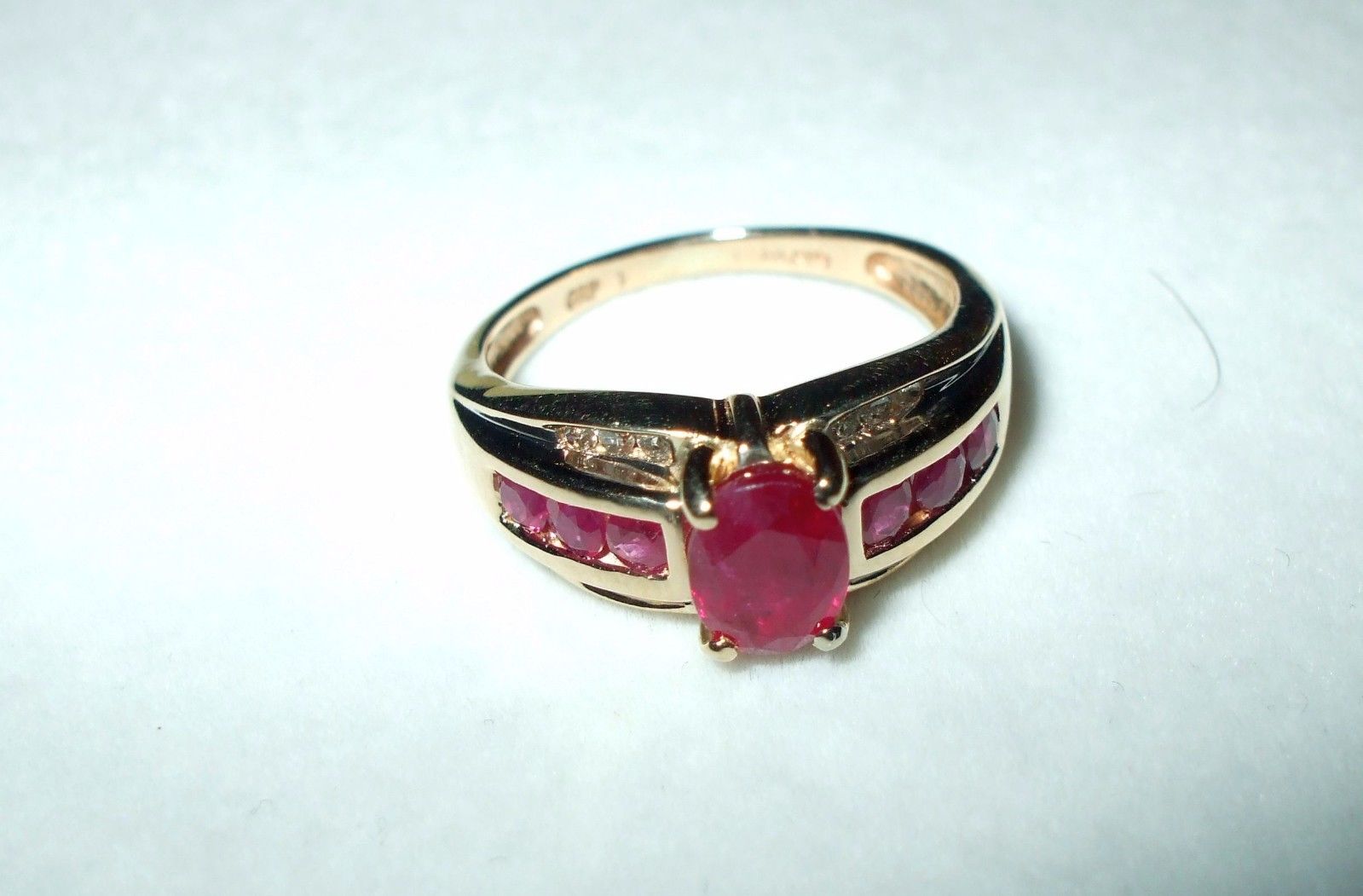 Genuine 1.0 ct Oval Ruby & Diamond Ring 14K yellow gold $2500 NWT