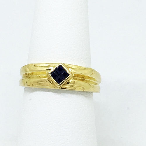 14K Yellow Gold & Genuine Sapphire Ring $900 NWT