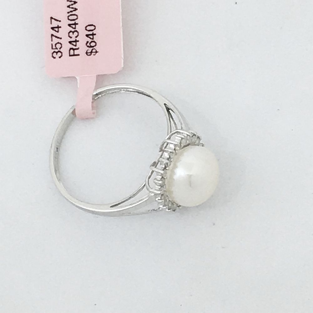 Genuine Freshwater Pearl & Diamond Ring 14K White Gold $640 NWT