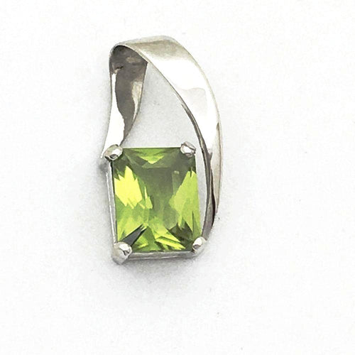 14K White Gold Genuine 3.3 ct. Peridot Pendant NWT $750