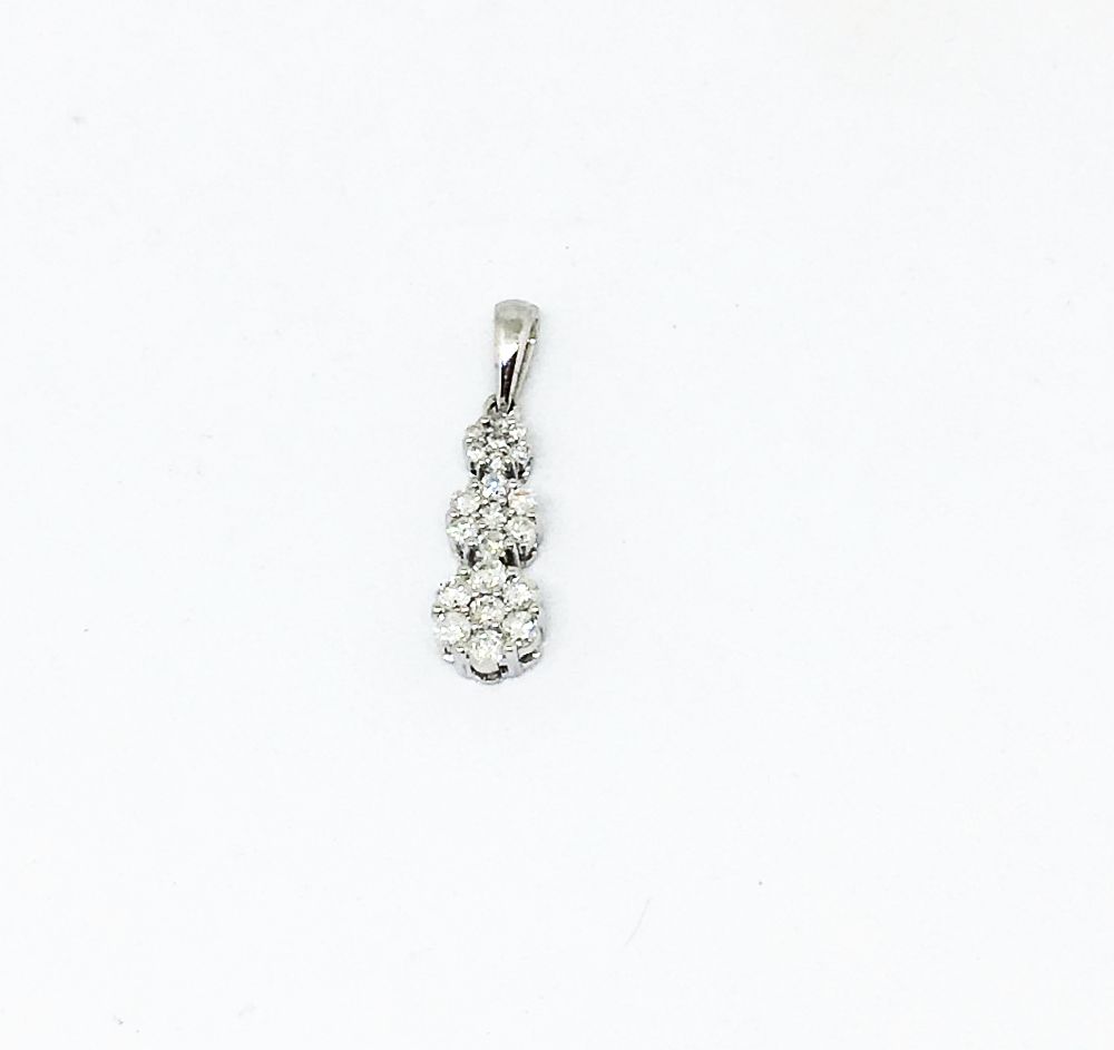 14K White Gold Flower Cluster Diamond Pendant NWT $1145