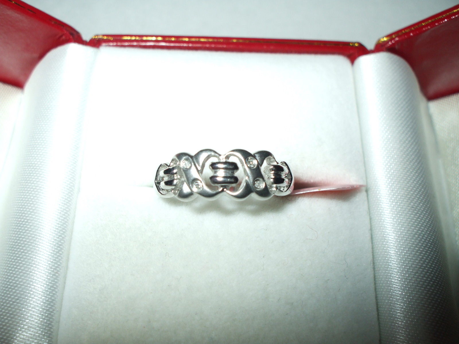 Genuine Diamond Ring 14K White gold $460