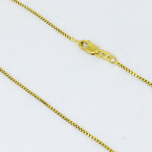18 inch 14K Yellow Gold Box Chain with lobster clasp 3.1 grams $450
